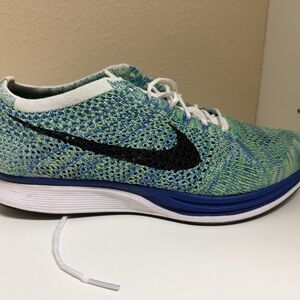Nike Multicolor Flyknit Sneakers